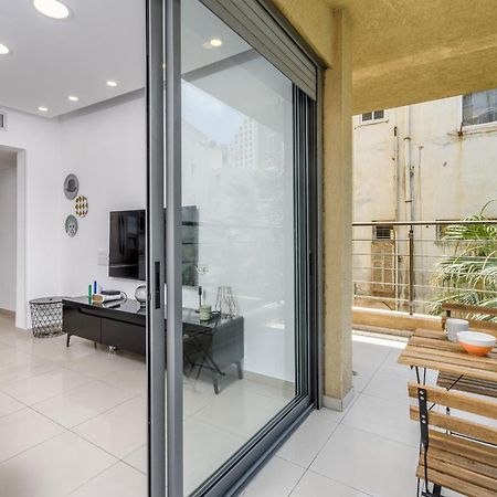 Very Nice 1 Bdr Apartment 2 Min From The Beach ! Tel Aviv Eksteriør billede
