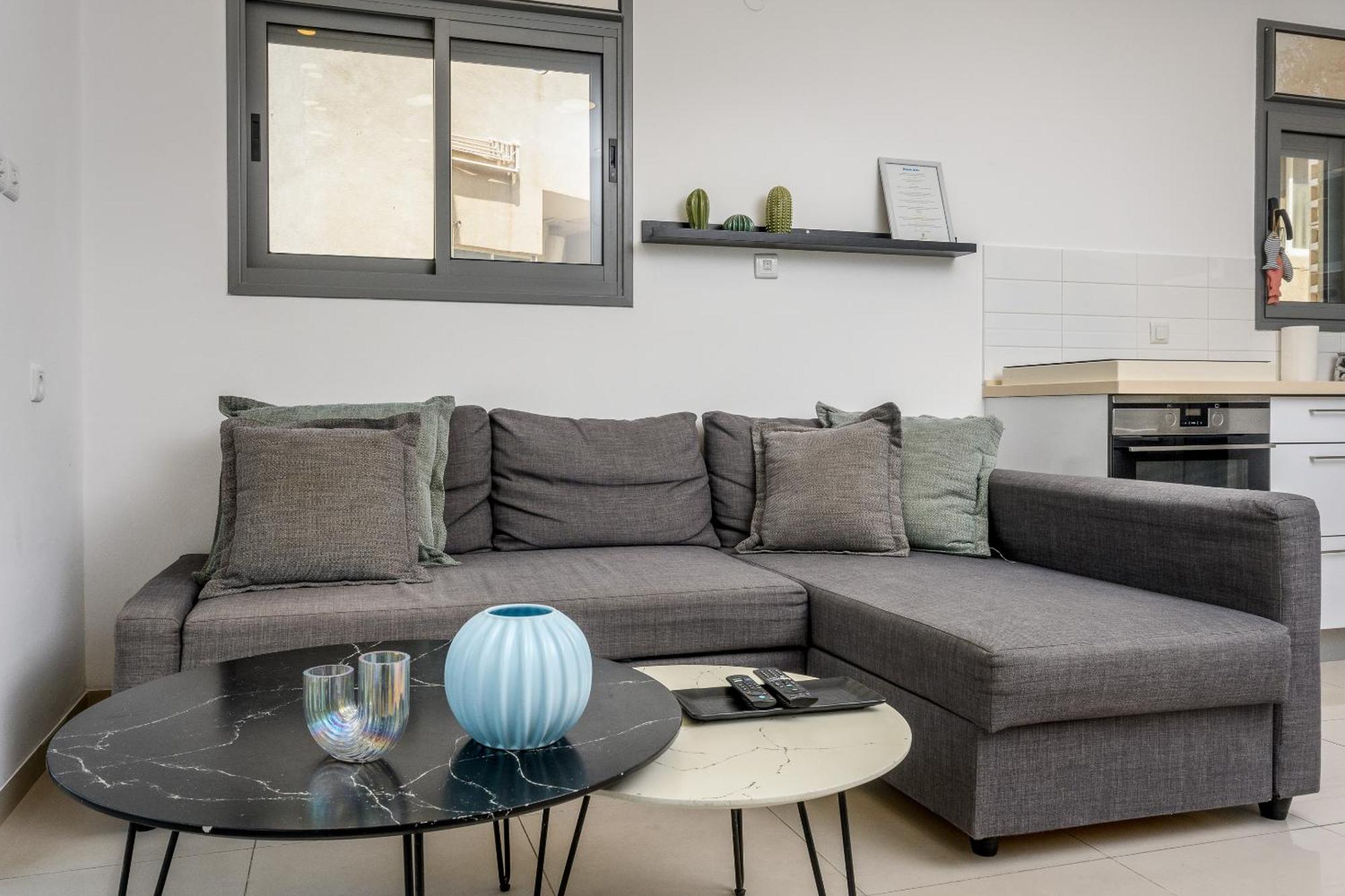 Very Nice 1 Bdr Apartment 2 Min From The Beach ! Tel Aviv Eksteriør billede